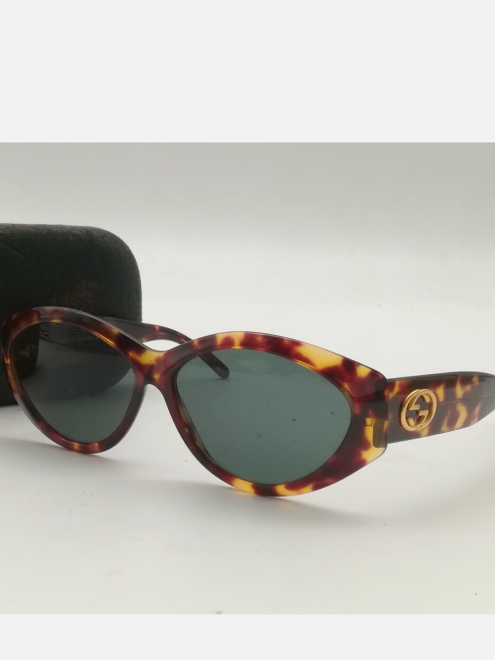 Gucci Tortoiseshell Cat-Eye Sunglasses with Green Lenses